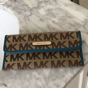 Michael Kors wallet